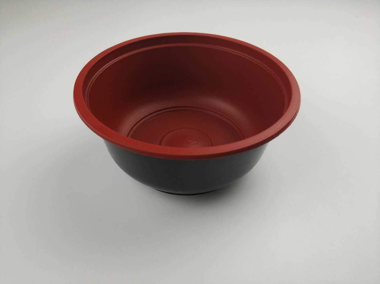 700吸塑红黑碗